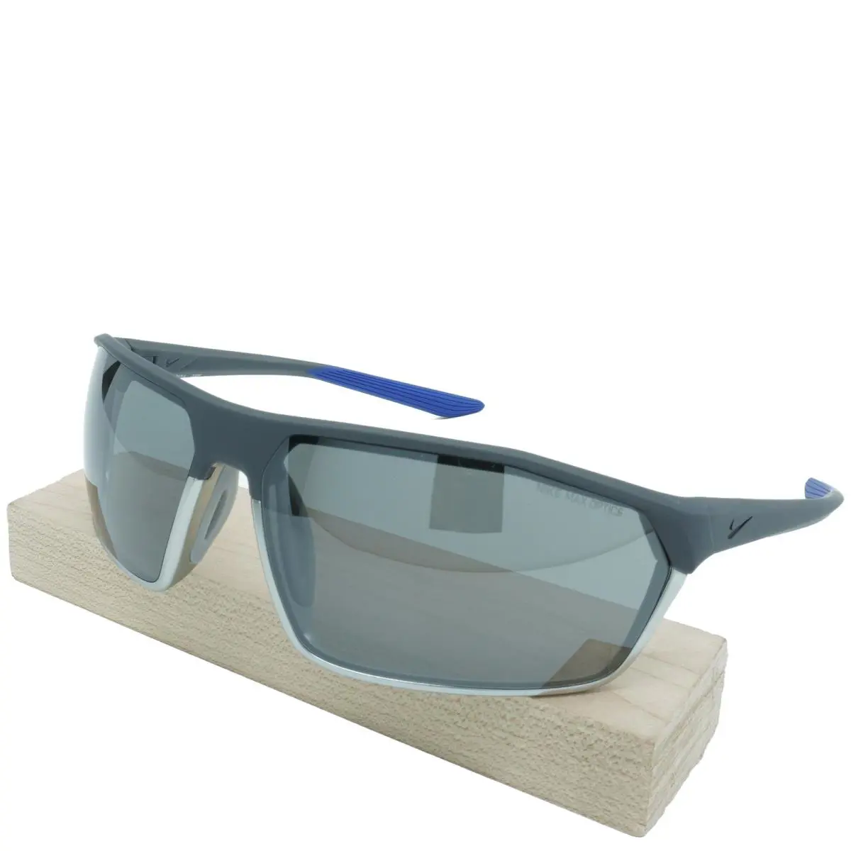 DD1217-012 Mens Nike Clash Sunglasses