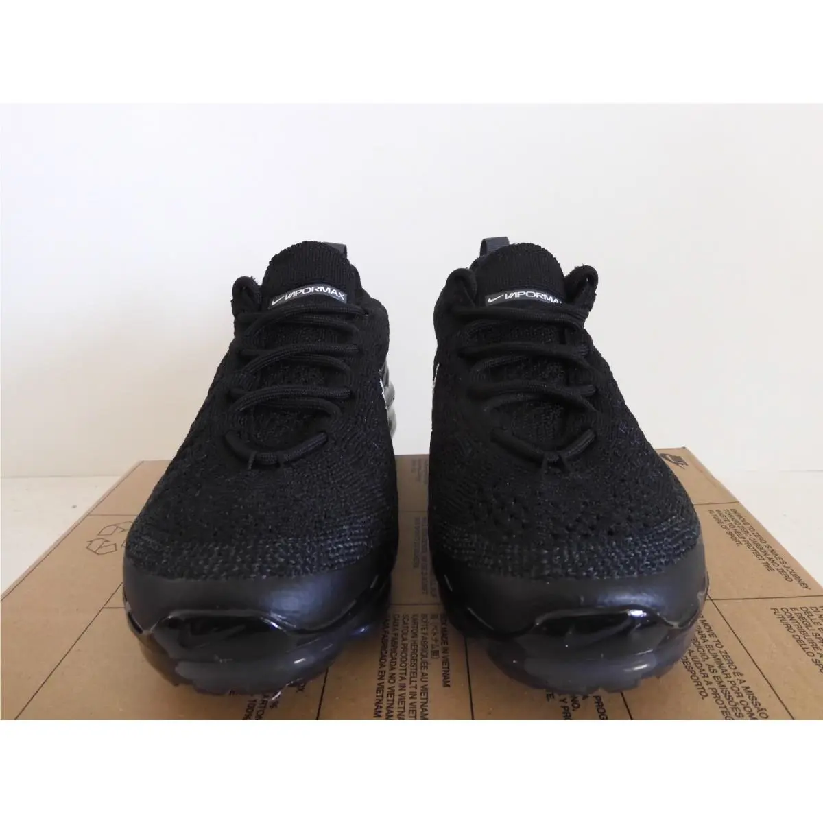 Nike shoes - Nike Air VaporMax Flyknit - Air VaporMax Flyknit - DV6840-002 - Black (UPC: 196604340939) 1