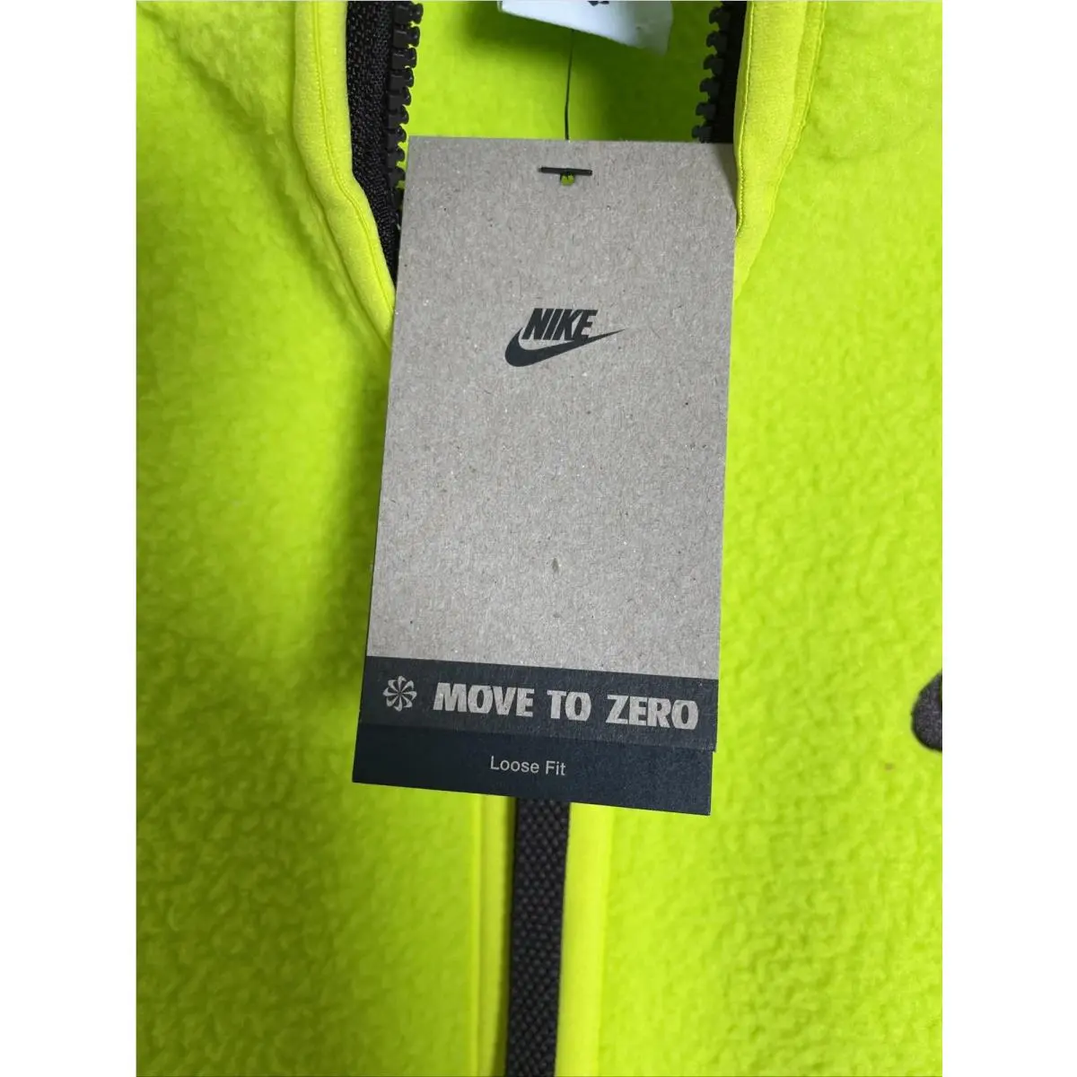 Nike clothing - Nike Sportswear Sport Essentials+ - Sportswear Sport - DD5021 345 - Neon Green, Detail: Yellow Green (UPC: 195242976722) 8
