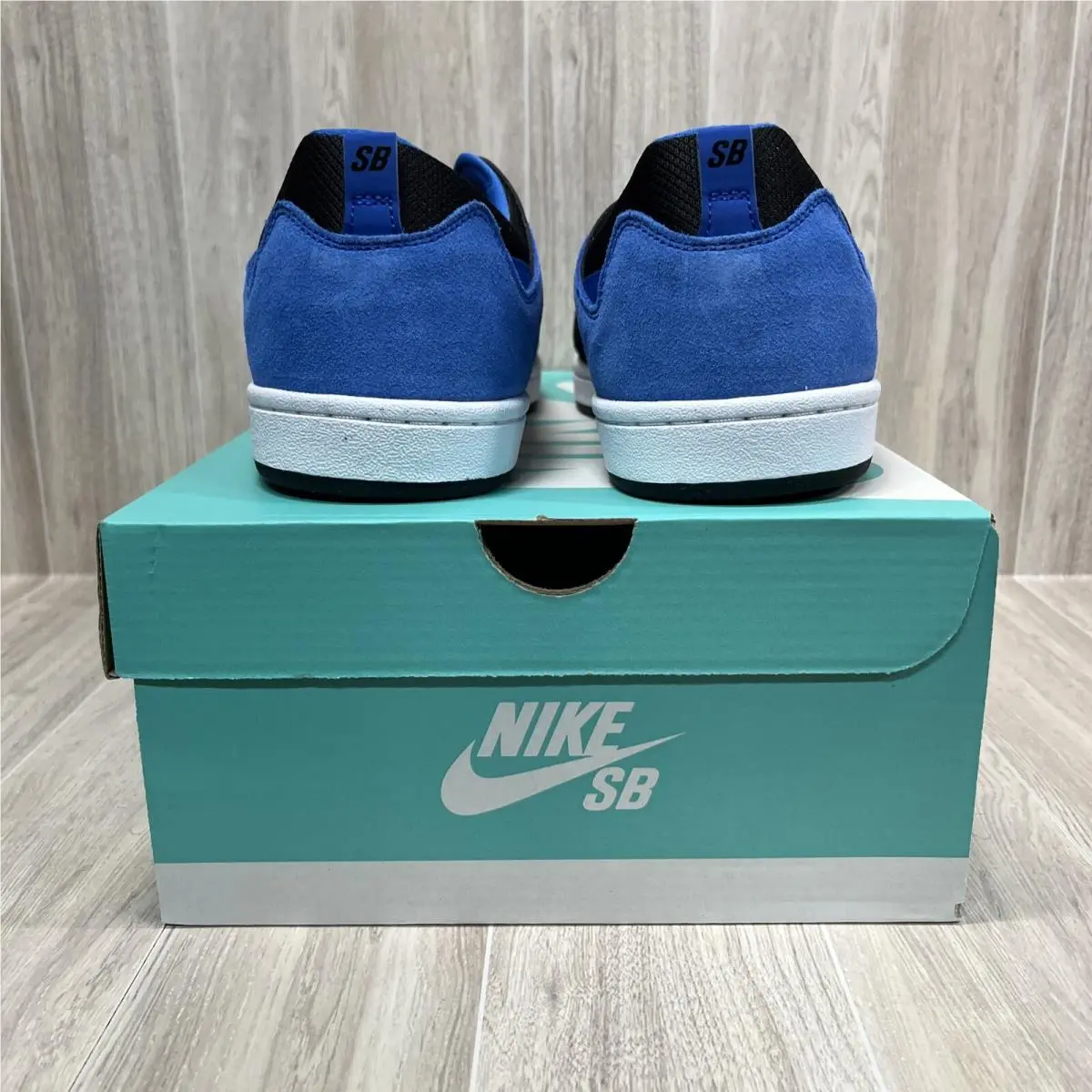 Nike shoes - Nike SB Alleyoop - Alleyoop - CJ0882-004 - Blue 3