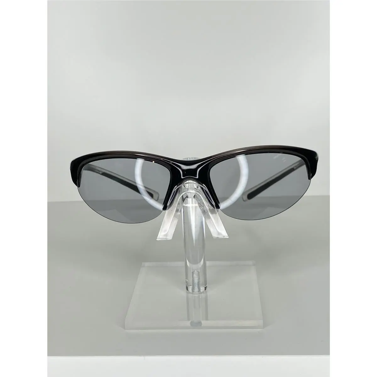 Nike Sunglasses . Skylon EV0387 Col. Black/crystal
