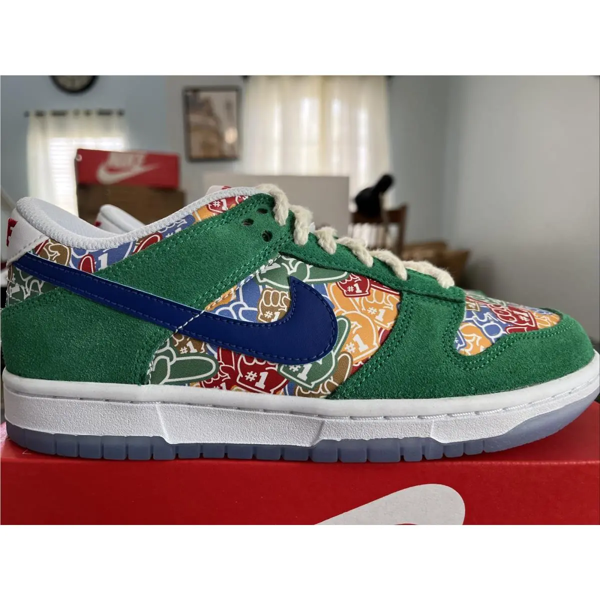 Nike Dunk Low GS Foam Finger Stadium Green DZ5299-300 Size 5Y / Women`s 6.5
