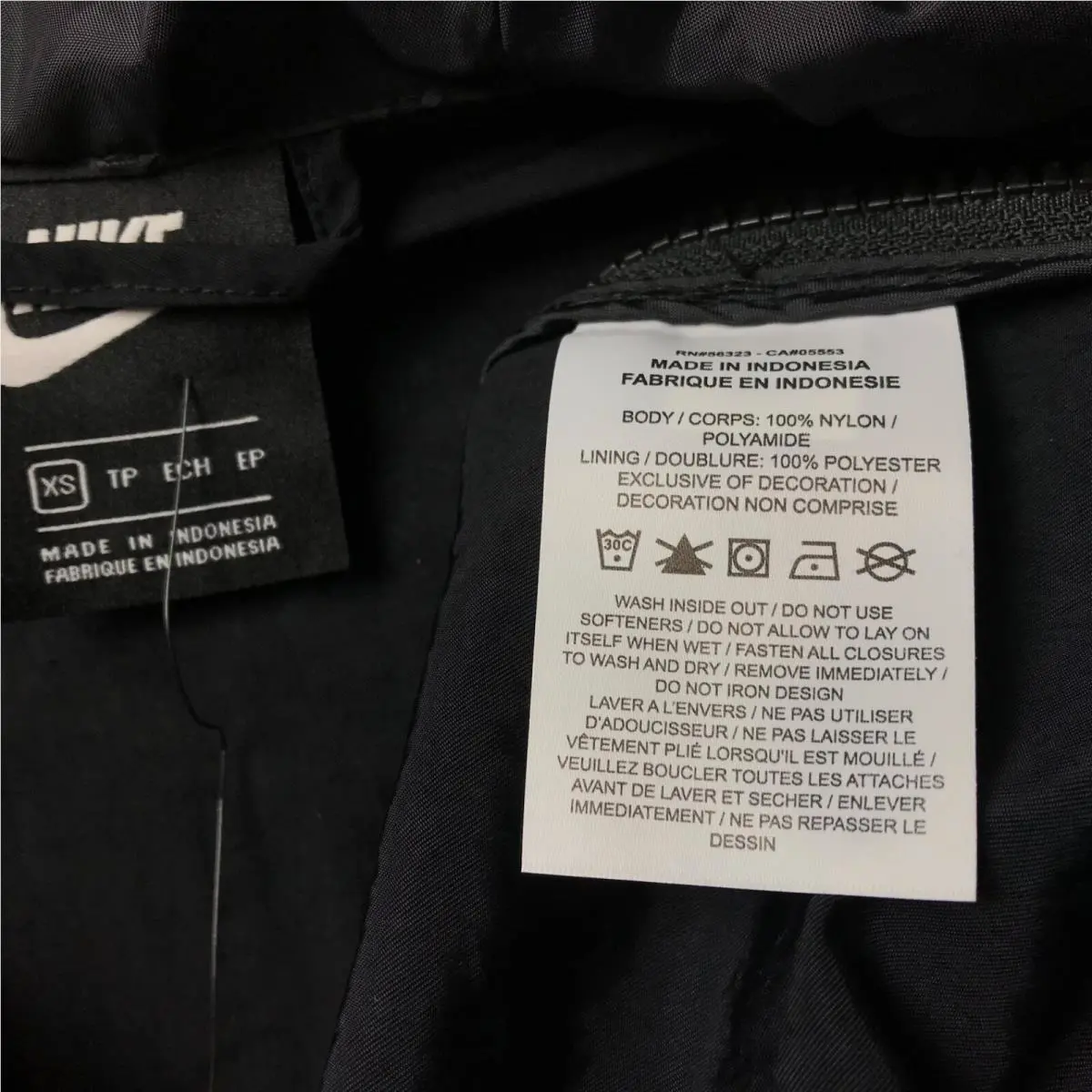 Nike clothing - Air Anorak - Air Anorak - BV5163010 - Black 3
