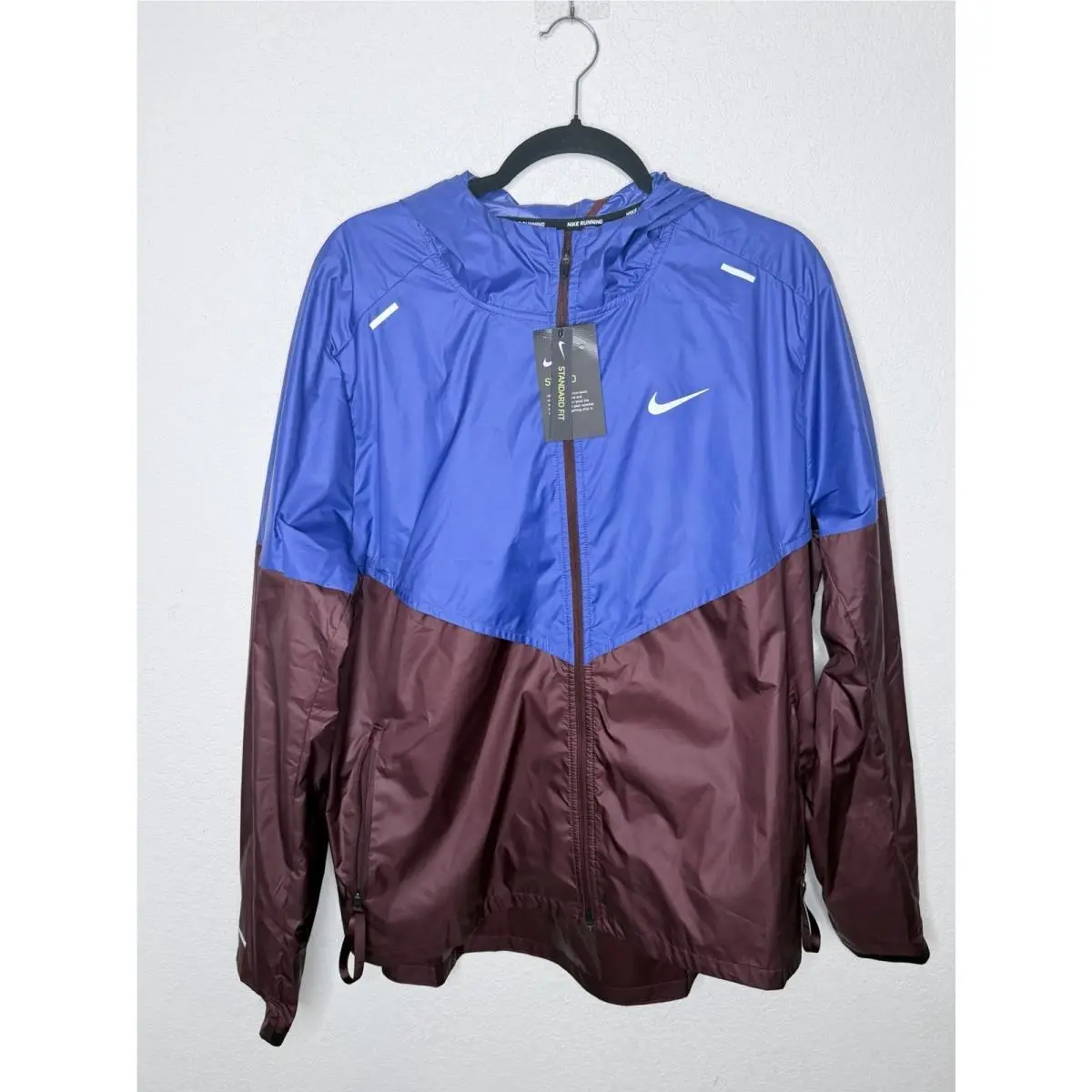 Nike Shield Running Hooded Jacket Mens Sz XL Shieldrunner Standard Fit