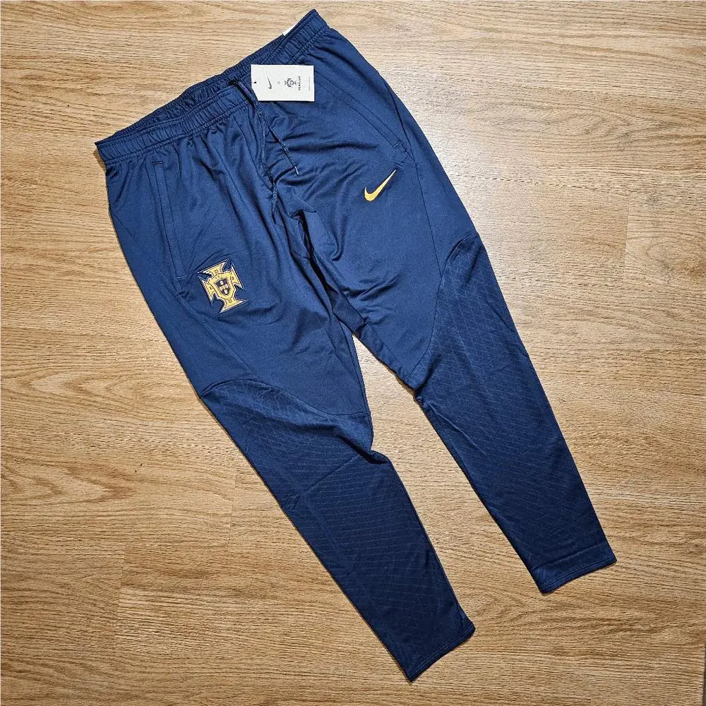 Nike clothing - Blue, Exterior: Multicolor 0
