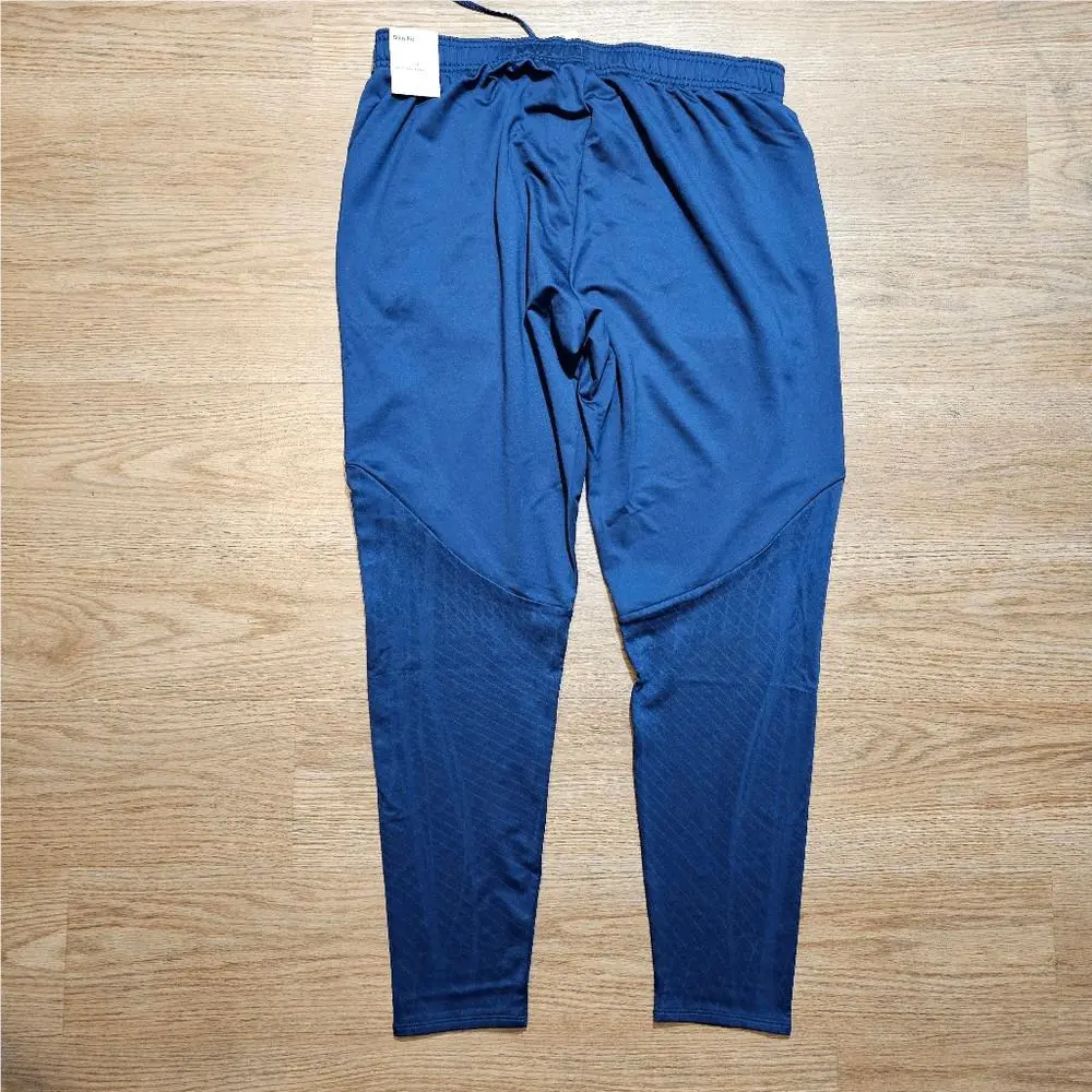 Nike clothing - Blue, Exterior: Multicolor 2