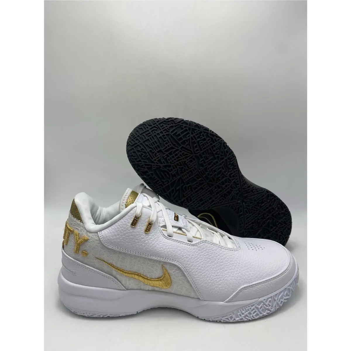 Nike ZM Lebron Nxxt Gen Ampd White Gold Black FJ1566 103 Men`s Size 11