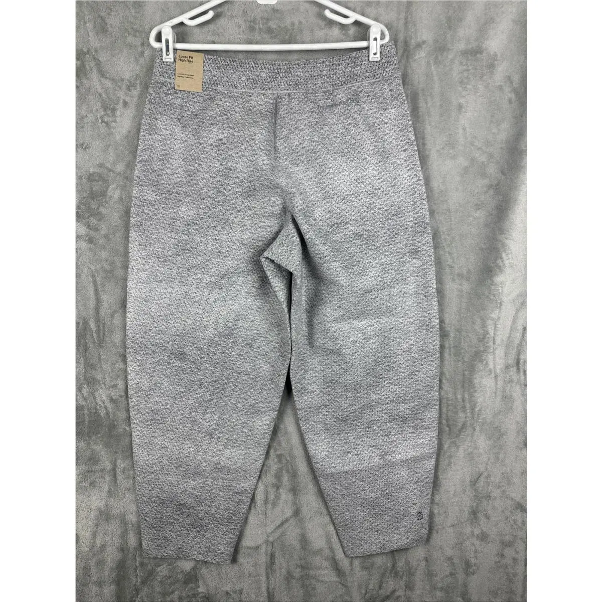 Nike clothing - Gray (UPC: 0195242454688) 3