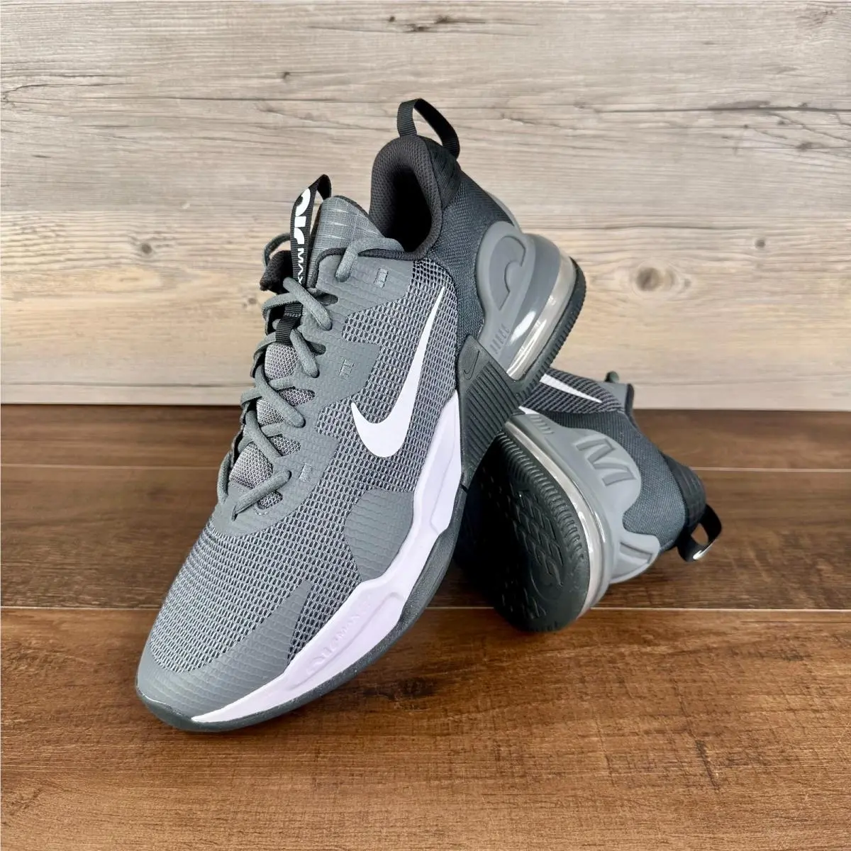 Nike Air Max Alpha Trainer 5 Mens Size 12 Smoke Grey White DM0829 003