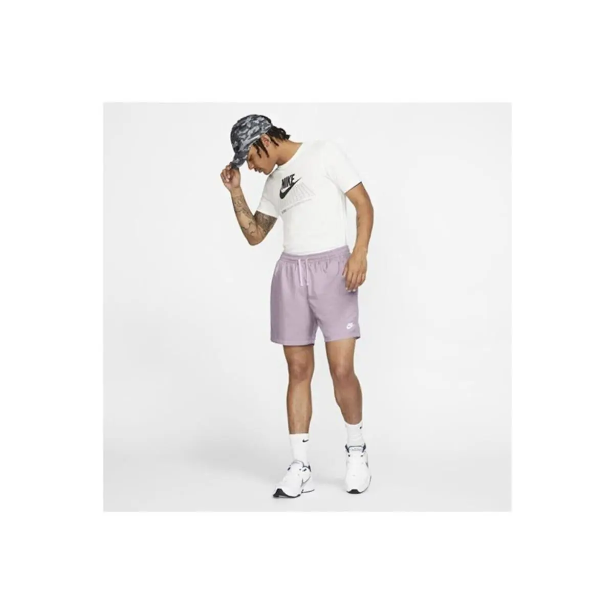 Nike clothing - Black, Lavender, White 2