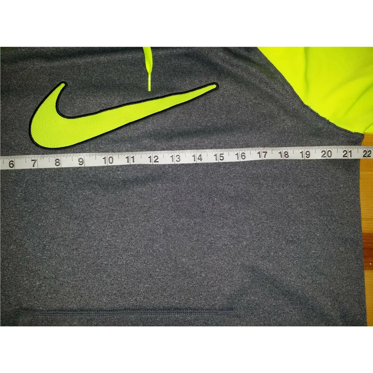 Nike clothing - Gray Volt 1