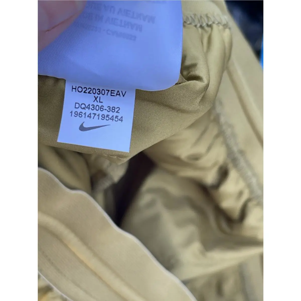 Nike clothing - DQ4306382 - DQ4306382 - Gold (UPC: 0196147195454) 7