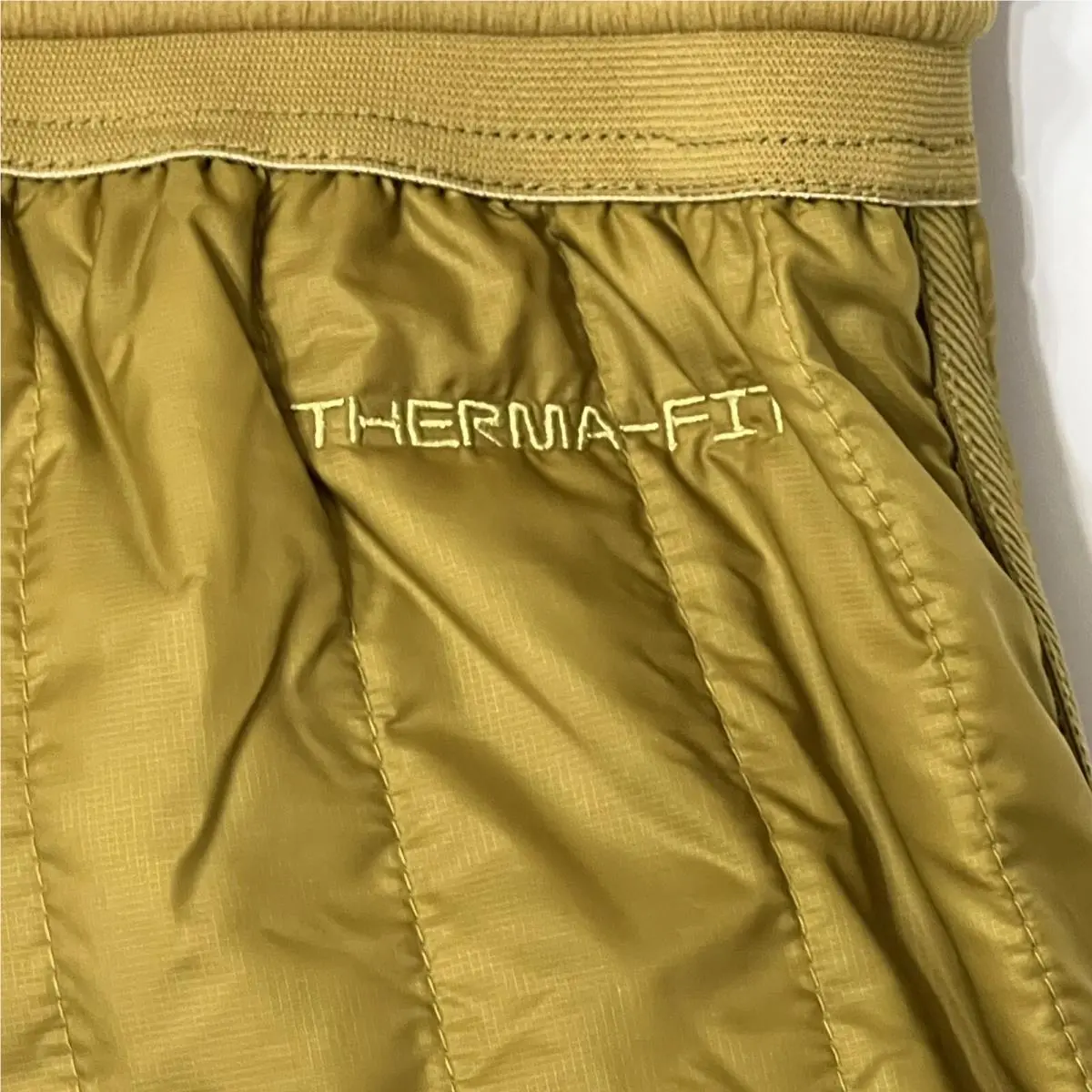 Nike clothing - Sportswear Therma-FIT Tech - Sportswear Tech - DQ4306-382 - Golden Moss 11