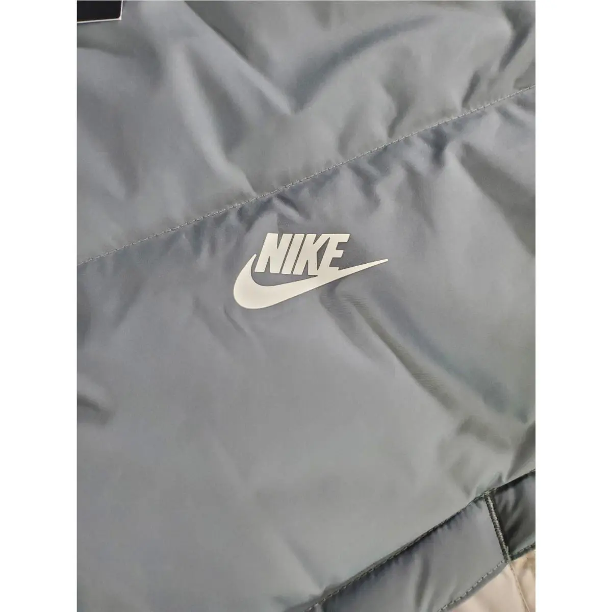 Nike clothing - Nike Storm-Fit Windrunner - Windrunner - Gray 2