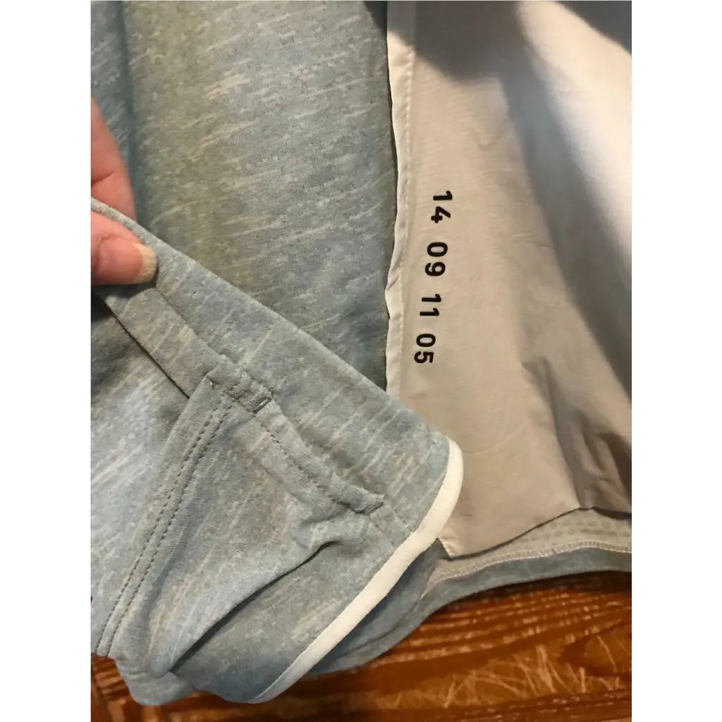 Nike clothing - Gray (UPC: 886915260858) 2