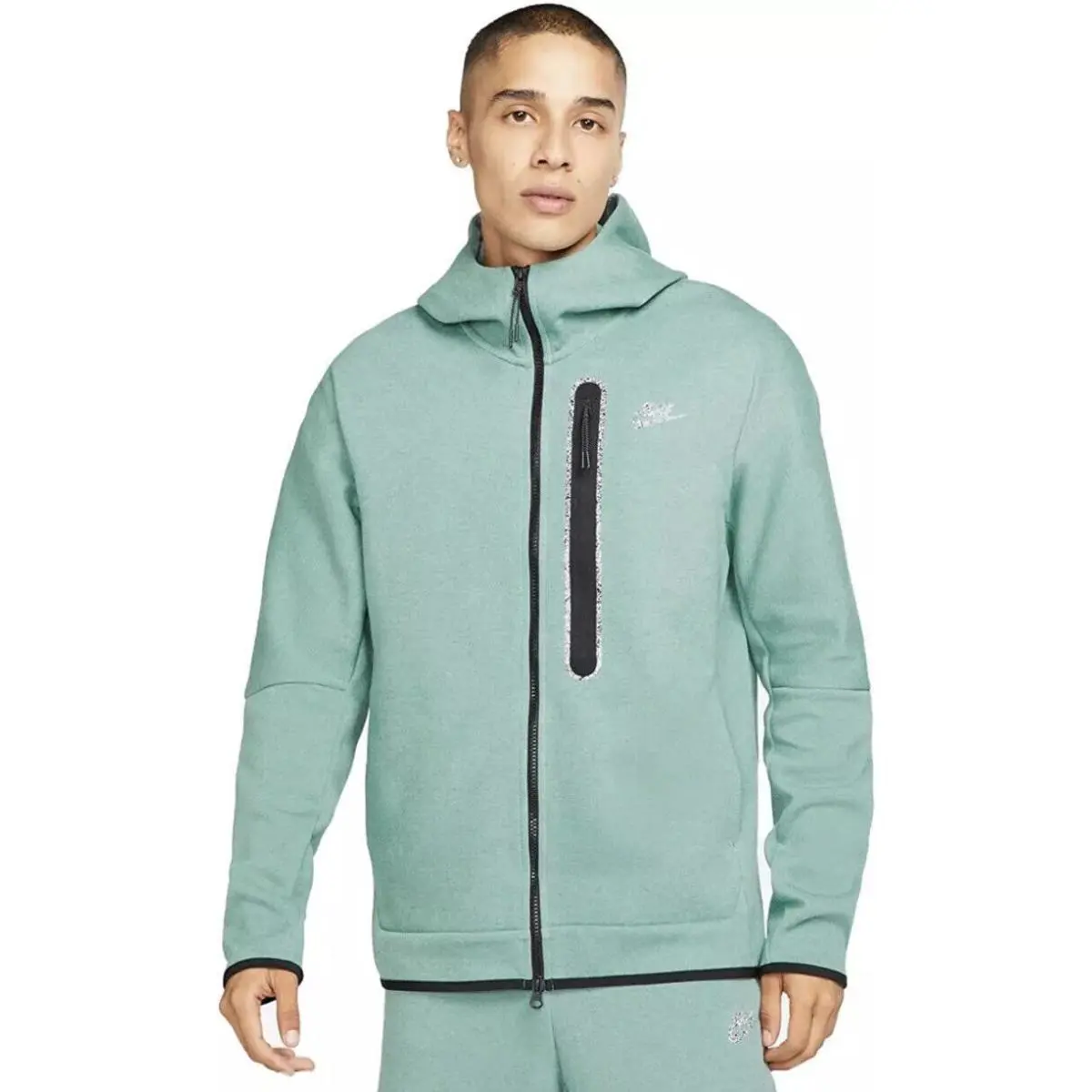 Nike clothing - Green (UPC: 196152558107) 6