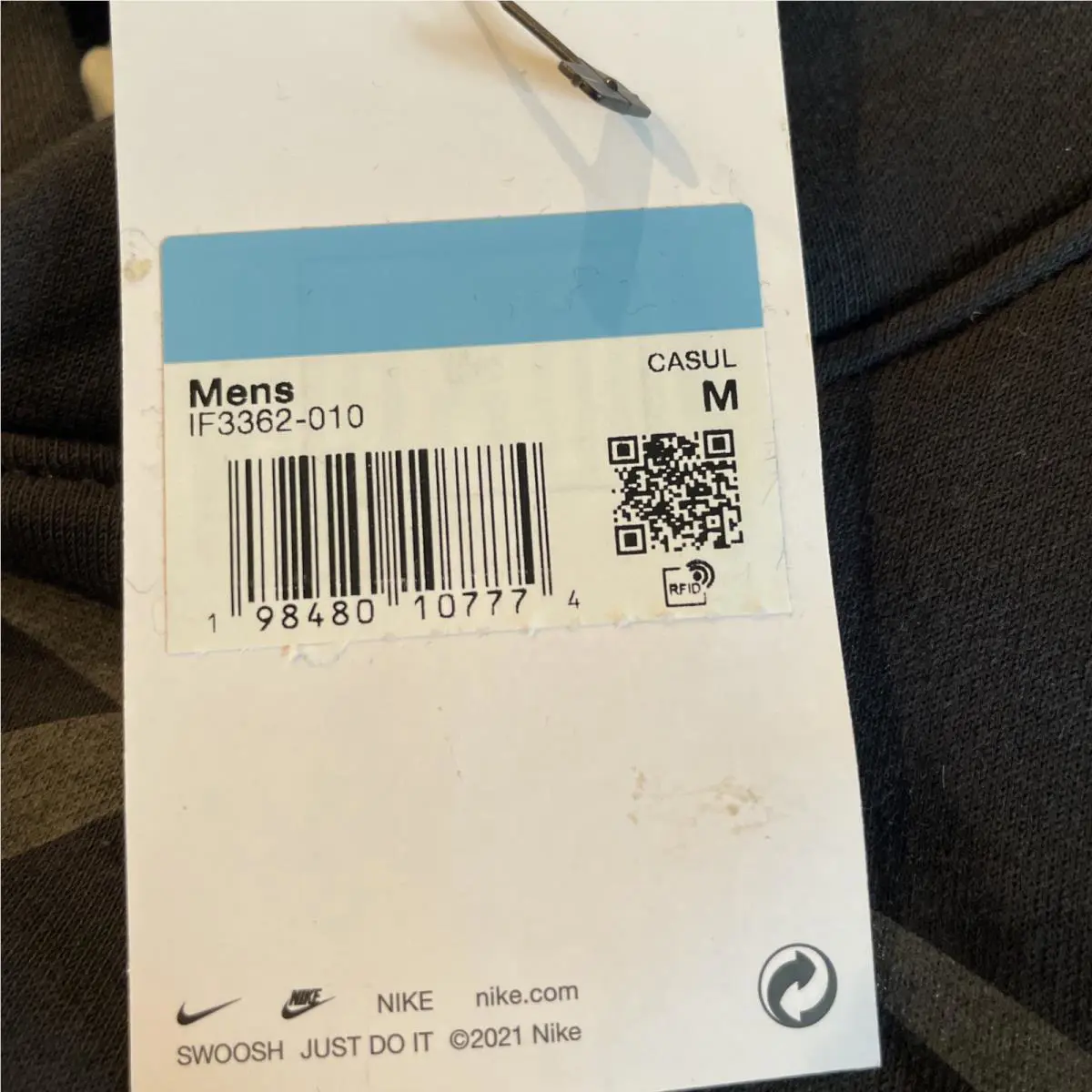 Nike clothing - Black (UPC: 0198480107774) 5