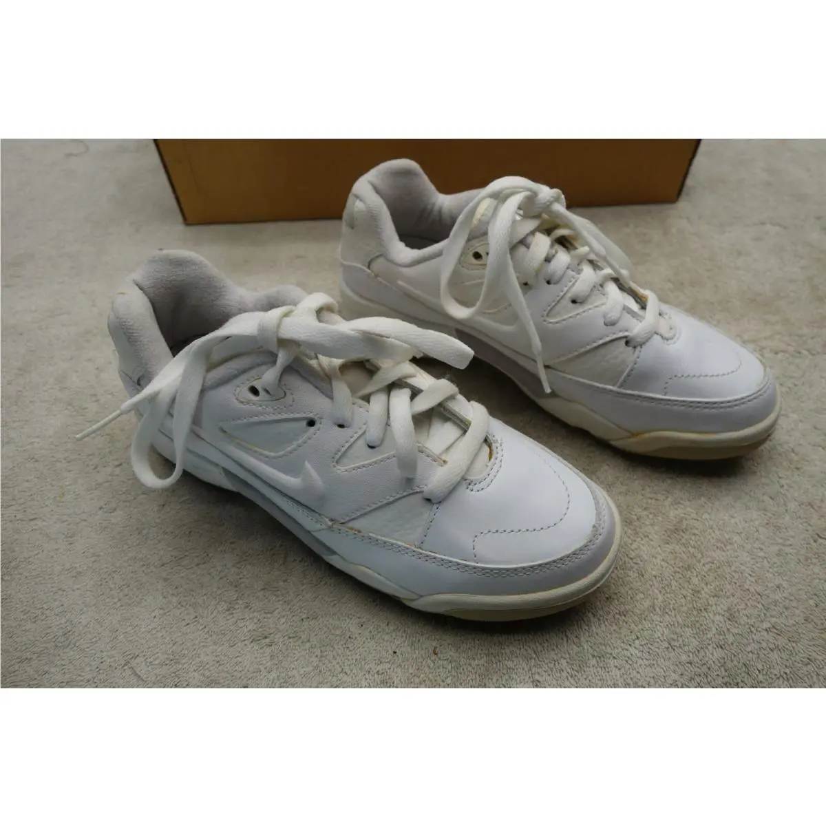Nike shoes - Nike Air Santiam - Air Santiam - White 0