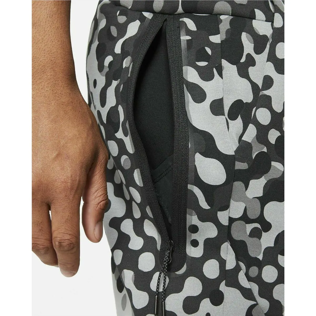 Nike clothing - Sportswear Tech - Sportswear Tech - Gray 3
