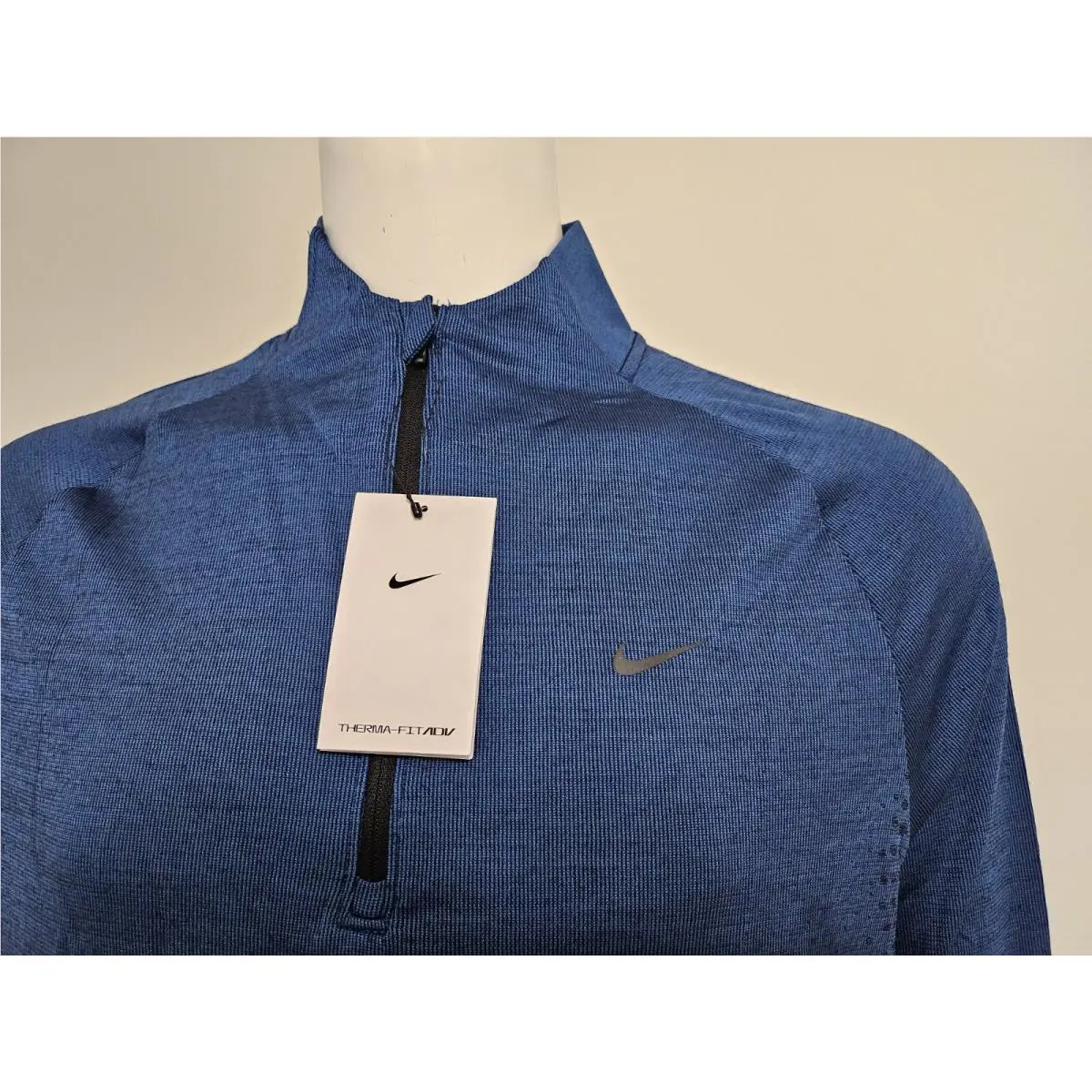 Nike clothing - FN3373010 - FN3373010 - Blue (UPC: 196976047580) 0