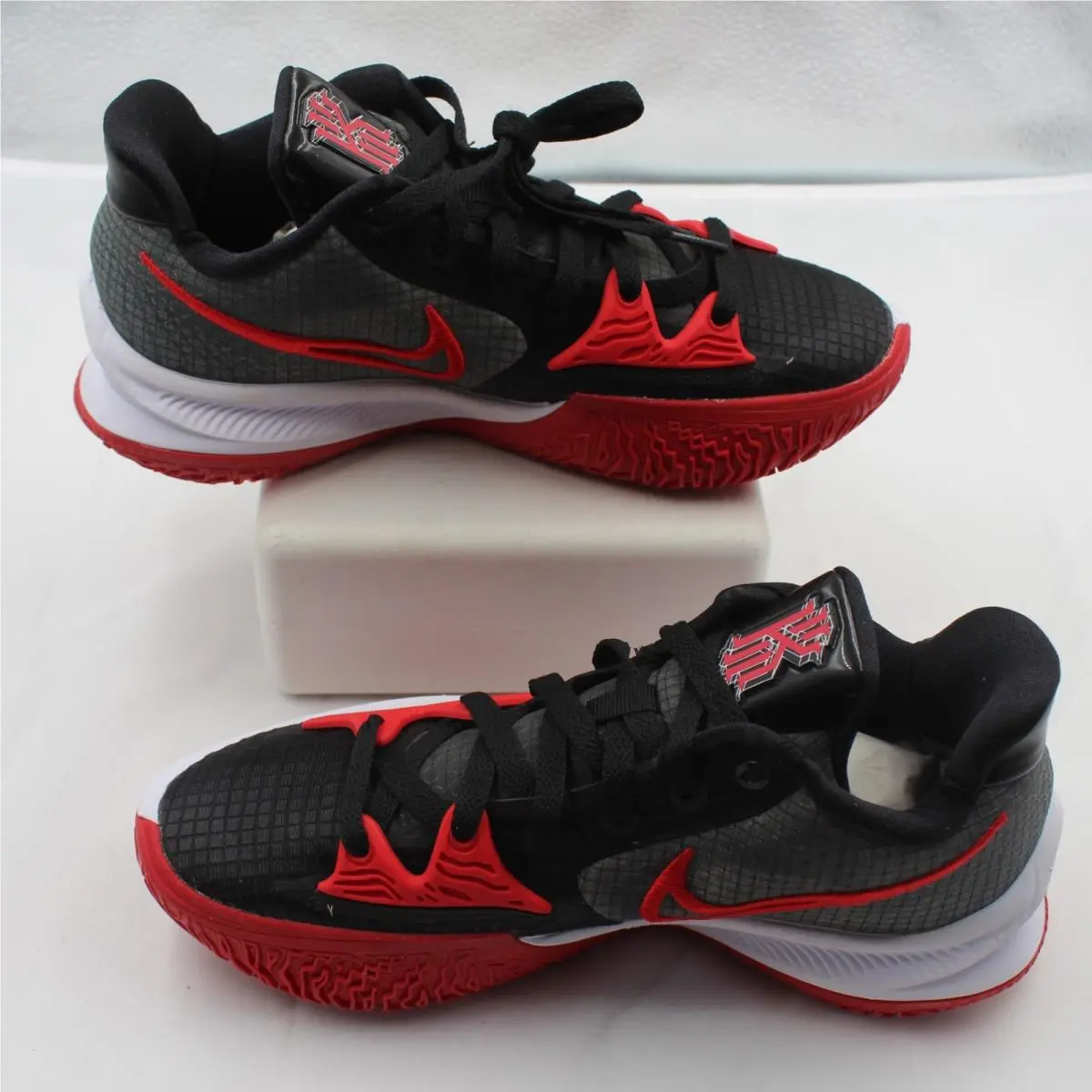 Nike Kyrie Low 4 TB Size 6 Men 7.5 Women Basketball Shoes Black University Red