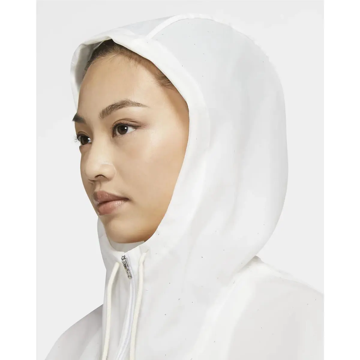 Nike clothing - white with speckles (UPC: 194502776355) 3