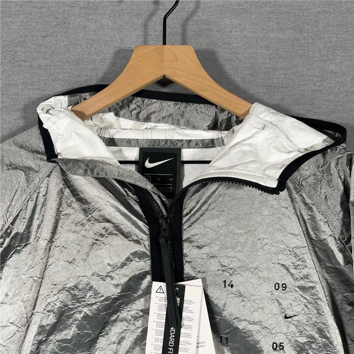 Nike clothing - SPORSTSWEAR TECH - SPORSTSWEAR TECH - CU3758-095 - Silver 0