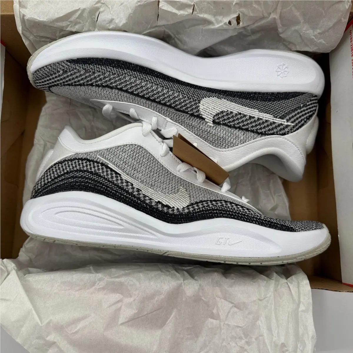 Nike shoes - Nike GT Hustle Academy - Hustle Academy - FJ7791 100 - White 7