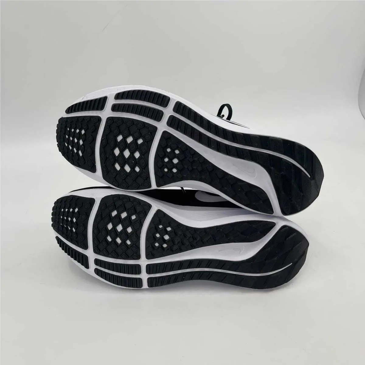 Nike shoes - Black 5