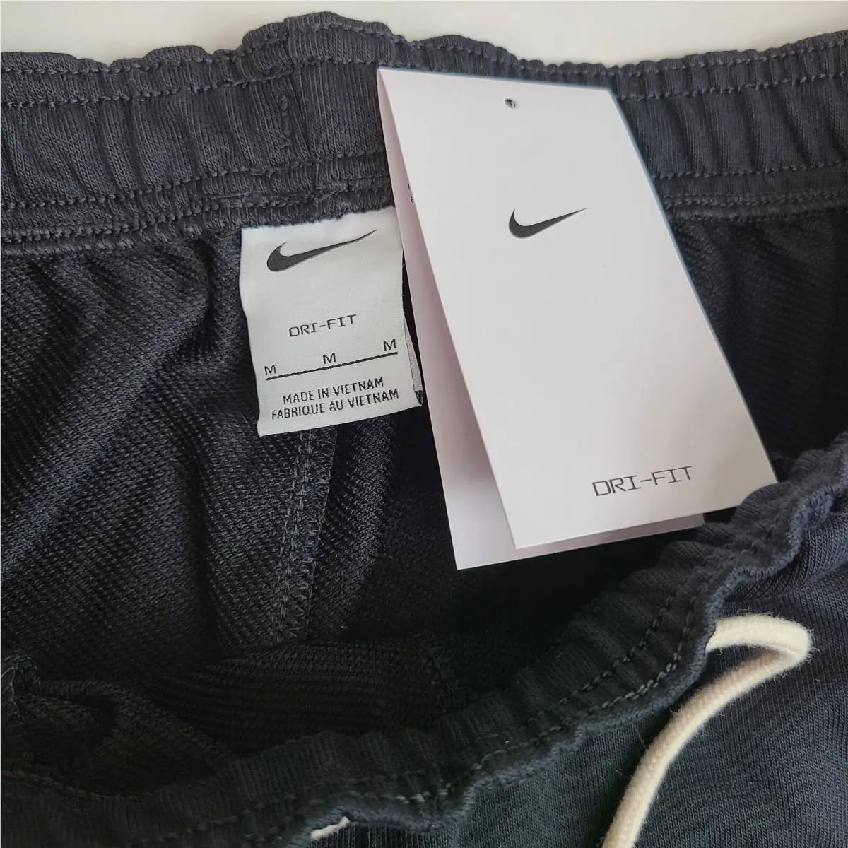 Nike clothing - Dri-Fit - Black 4