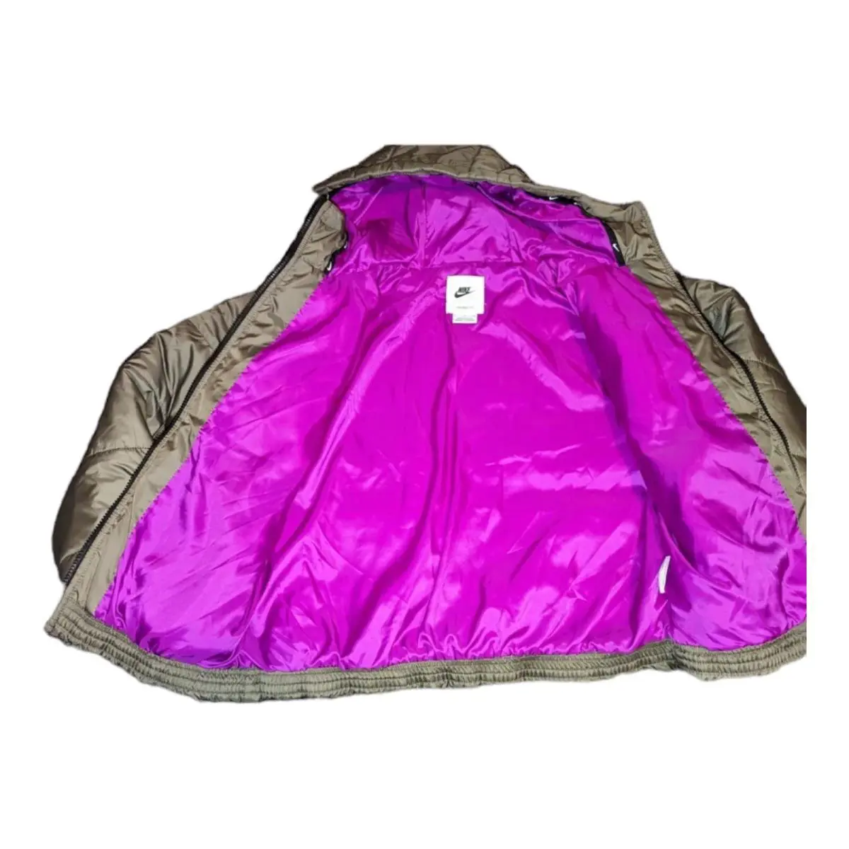 Nike clothing - Green (UPC: 195239558511) 8