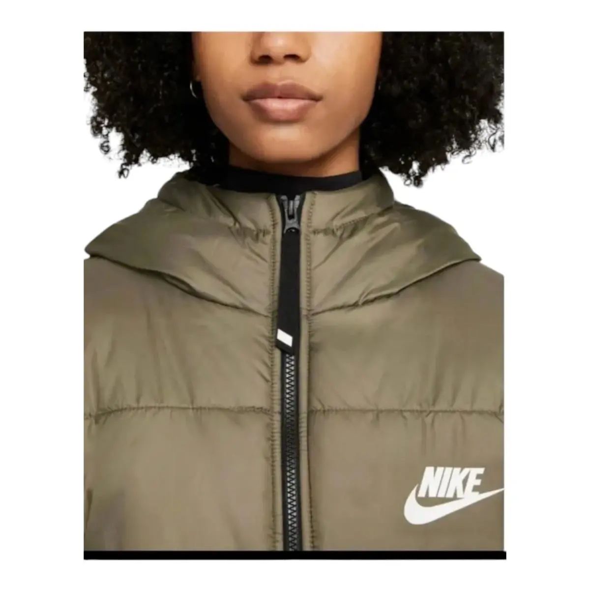 Nike clothing - Green (UPC: 195239558511) 1
