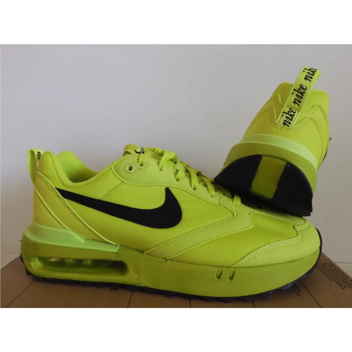 Nike shoes - Nike Air Max Dawn - Air Max Dawn - DV2227-300 - Green (UPC: 195870854263) 0