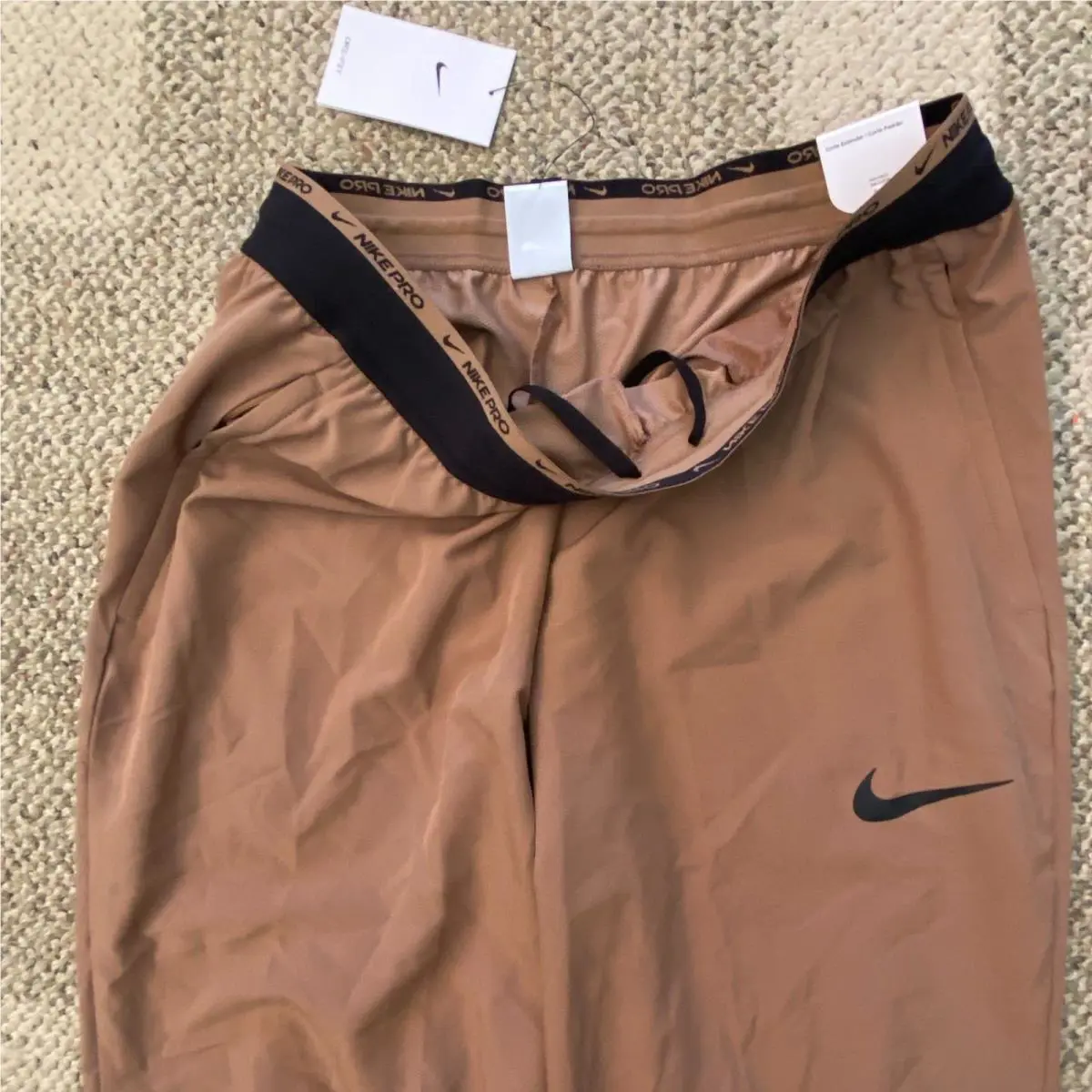Nike clothing - Pro - Pro - Brown (UPC: 195245009717) 1