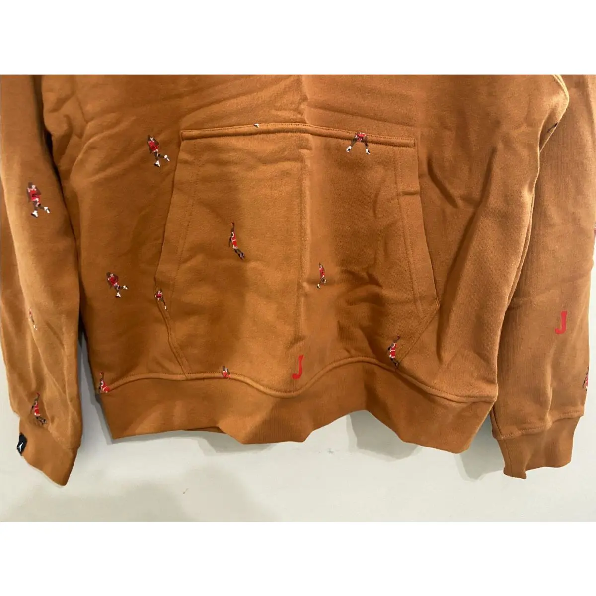 Nike clothing - Brown 1