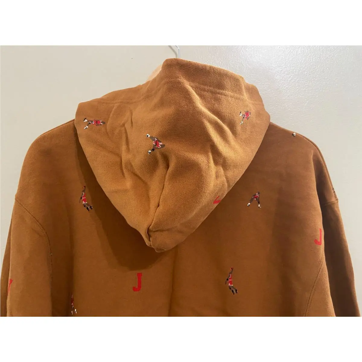 Nike clothing - Brown 5