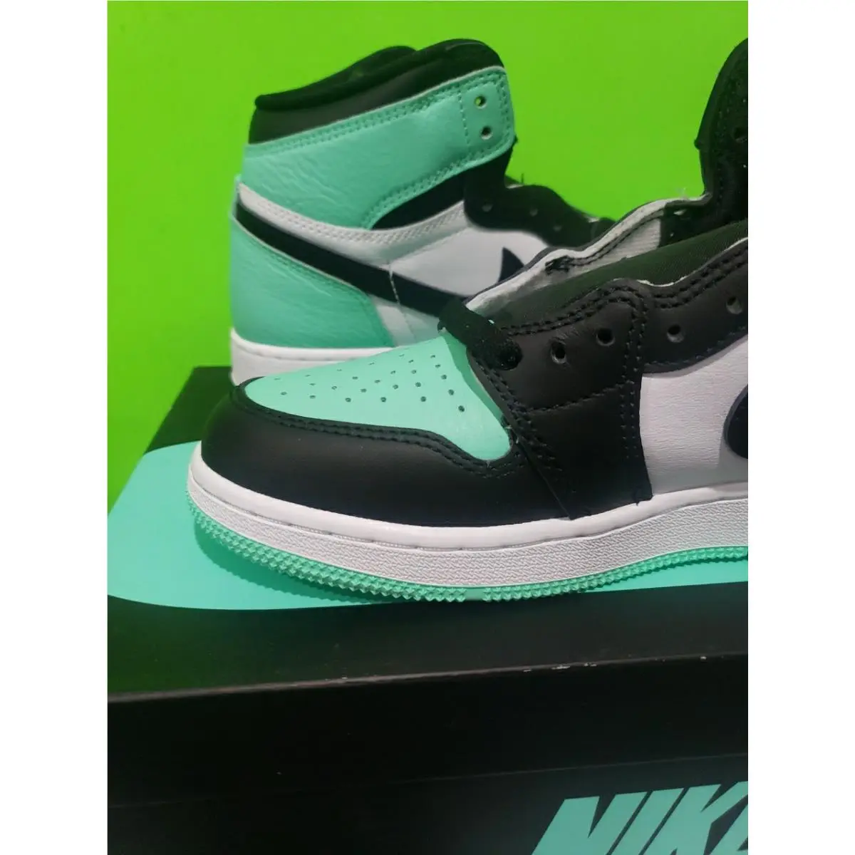 Nike shoes - Air Jordan 1 - Air - DZ5485-130 - Green, Black, White (UPC: 00197593815965) 6