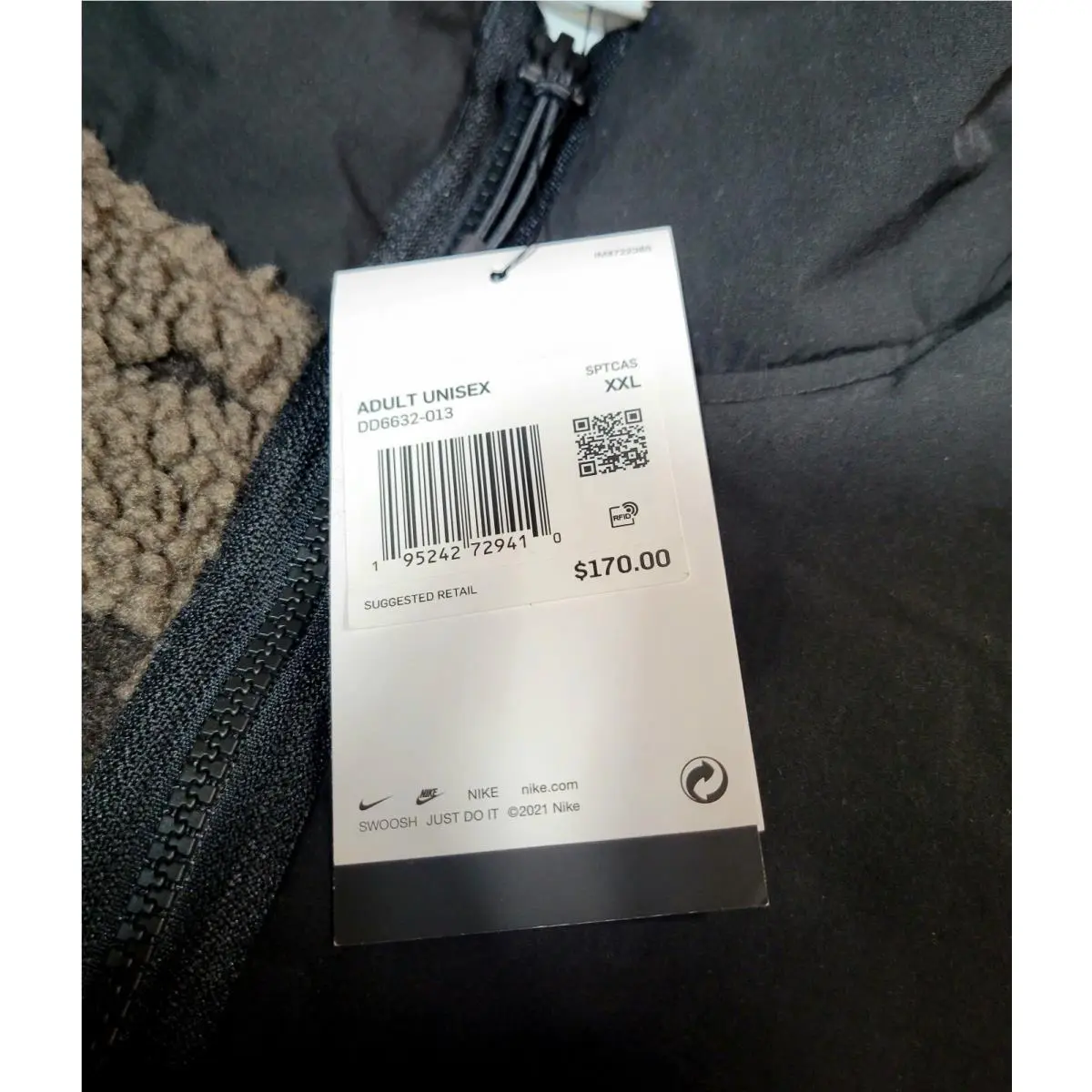 Nike clothing - DD6632-013 - DD6632-013 - Black Gray 10