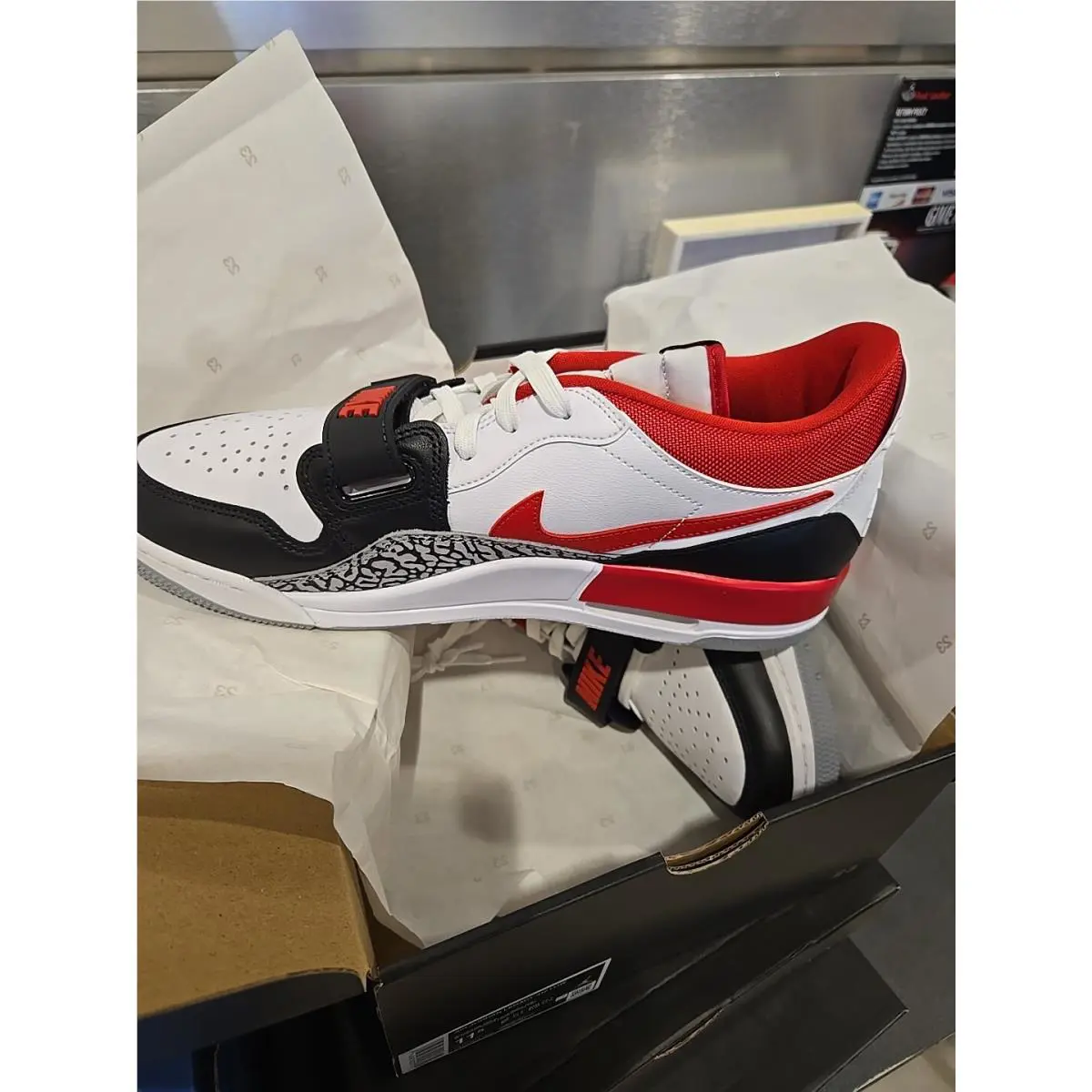 Nike shoes - Air Jordan Legacy 312 Low - CD7069-160 - White 3