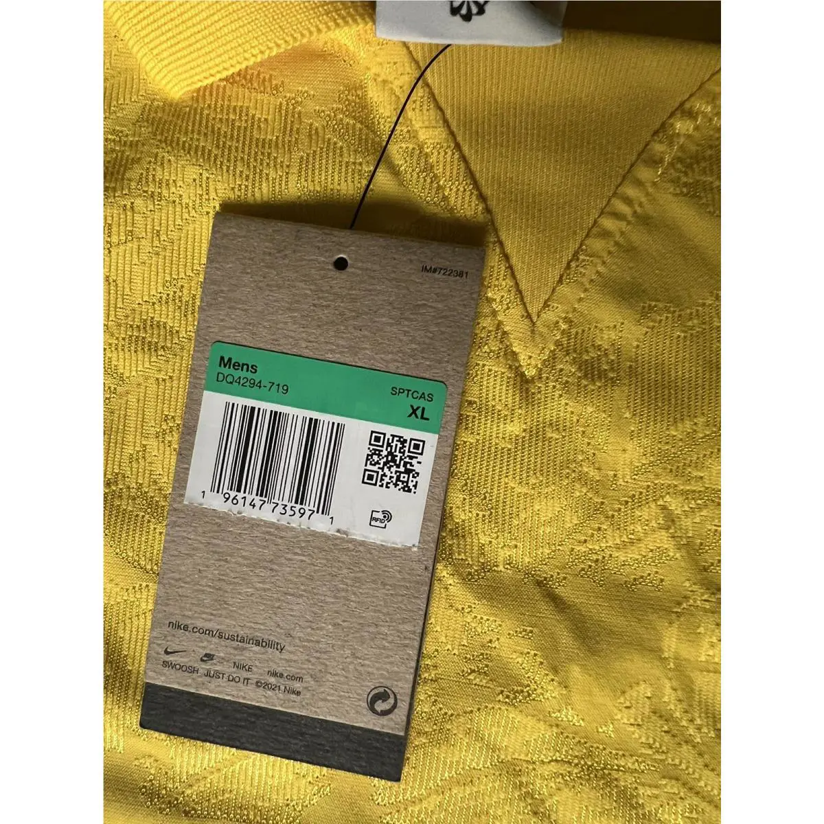 Nike clothing - Tech - Tech - DQ4294719 - Yellow 5