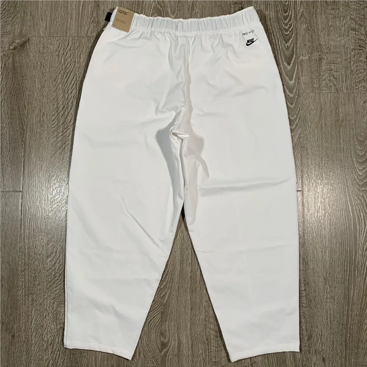 Nike clothing - White 4