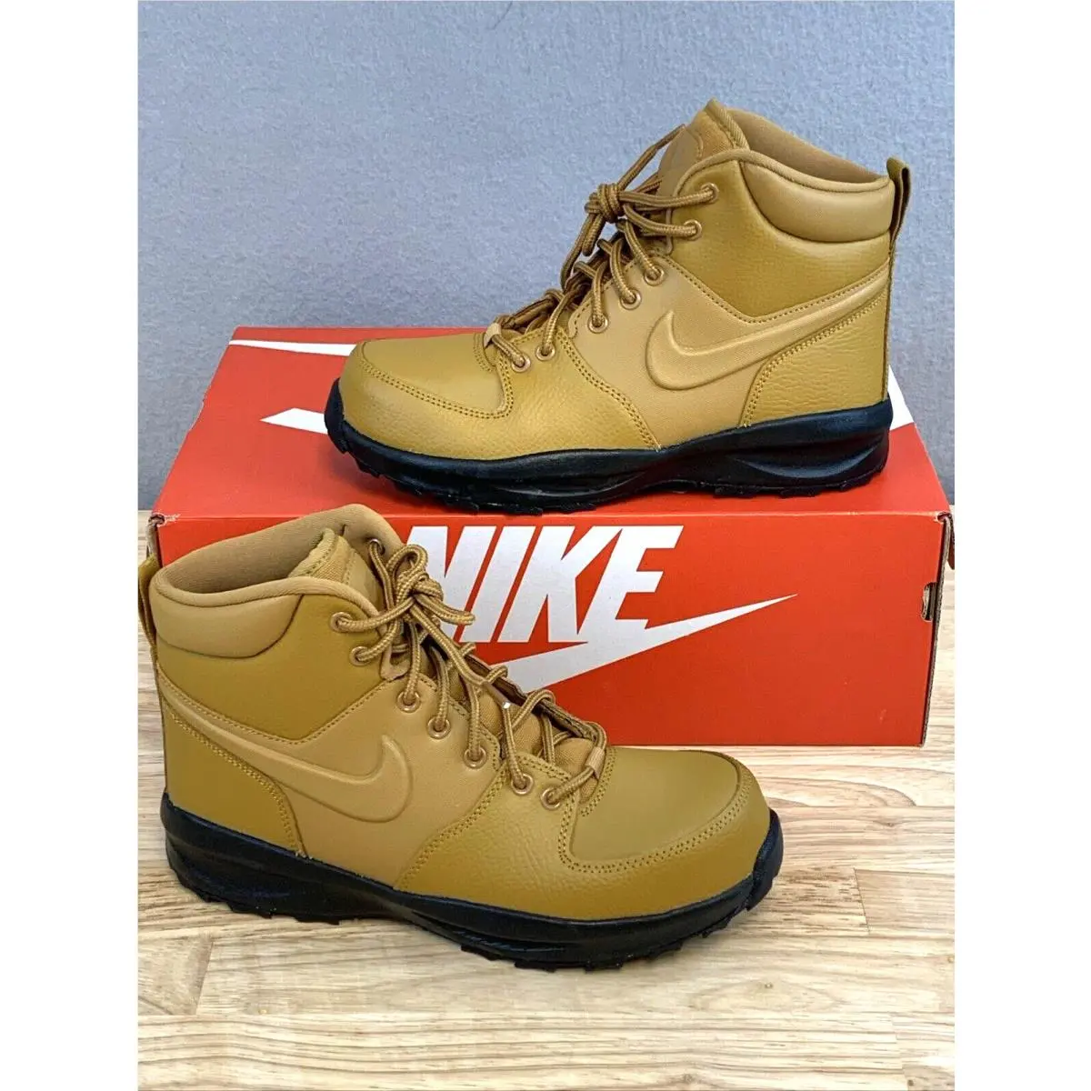 Manao Leather Boots Sneakers Youth Size 6Y Women`s Size 7.5 Wheat Black by Nike