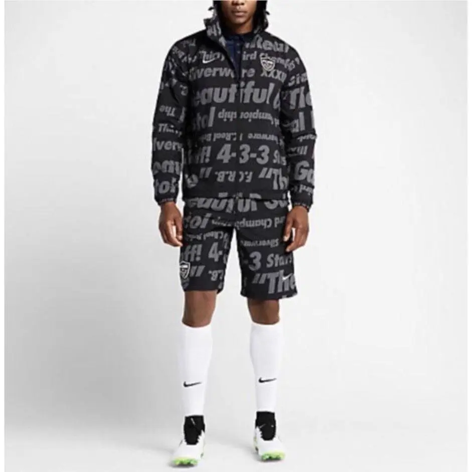 Nike clothing - Black (UPC: 884726240410) 1