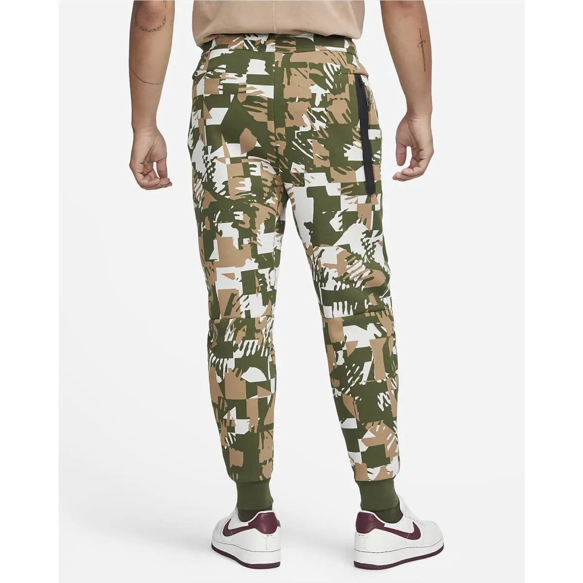 Nike clothing - Tech - Tech - Light Bone/Rough Green/Black (UPC: 0195245649043) 0