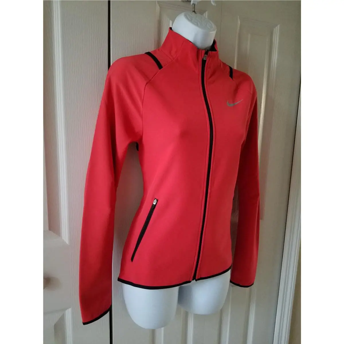 Nike clothing - Red 1