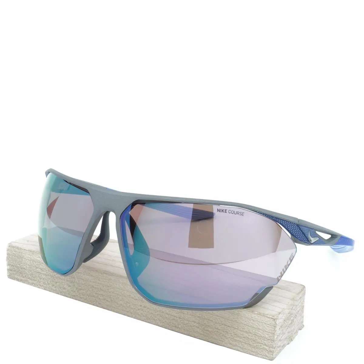 DC3407-900 Mens Nike Stratus M Sunglasses