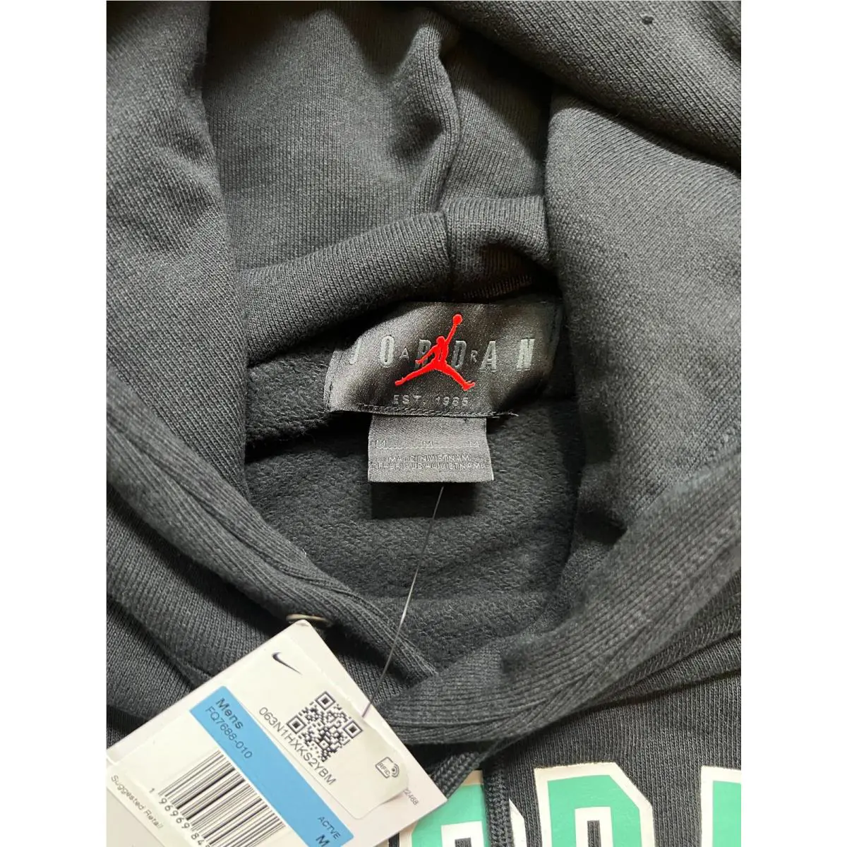 Nike clothing - FQ7688-010 - FQ7688-010 - Black (UPC: 196969845711) 4