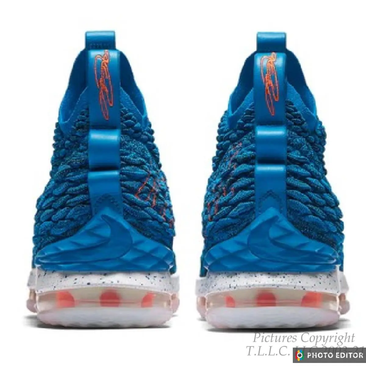 Nike shoes - PHOTO BLUE (UPC: 826218383687) 0