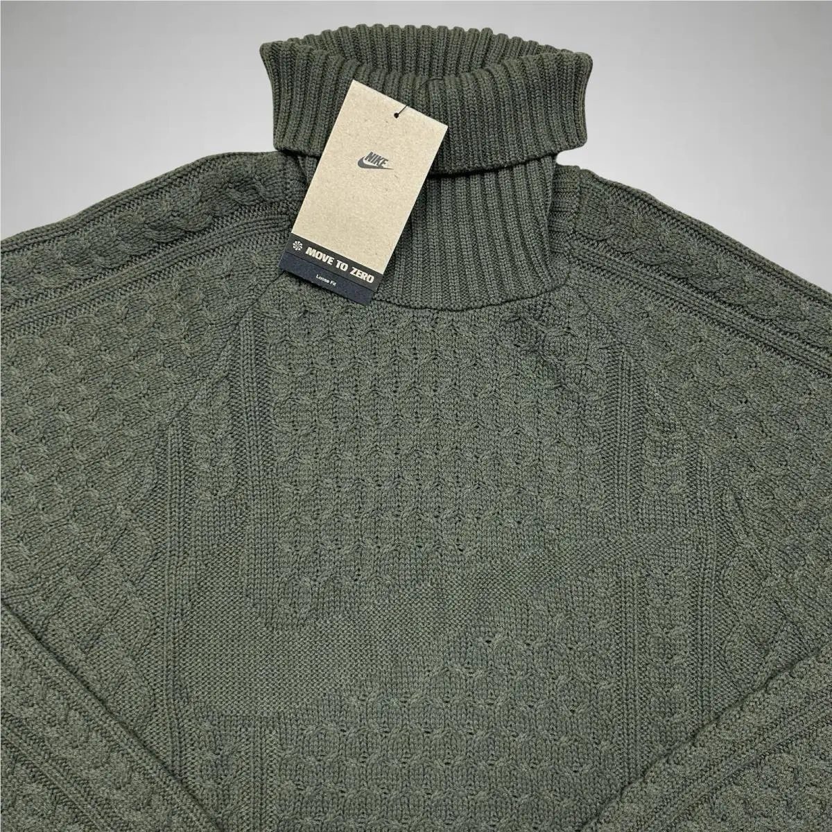 Nike clothing - Green 1