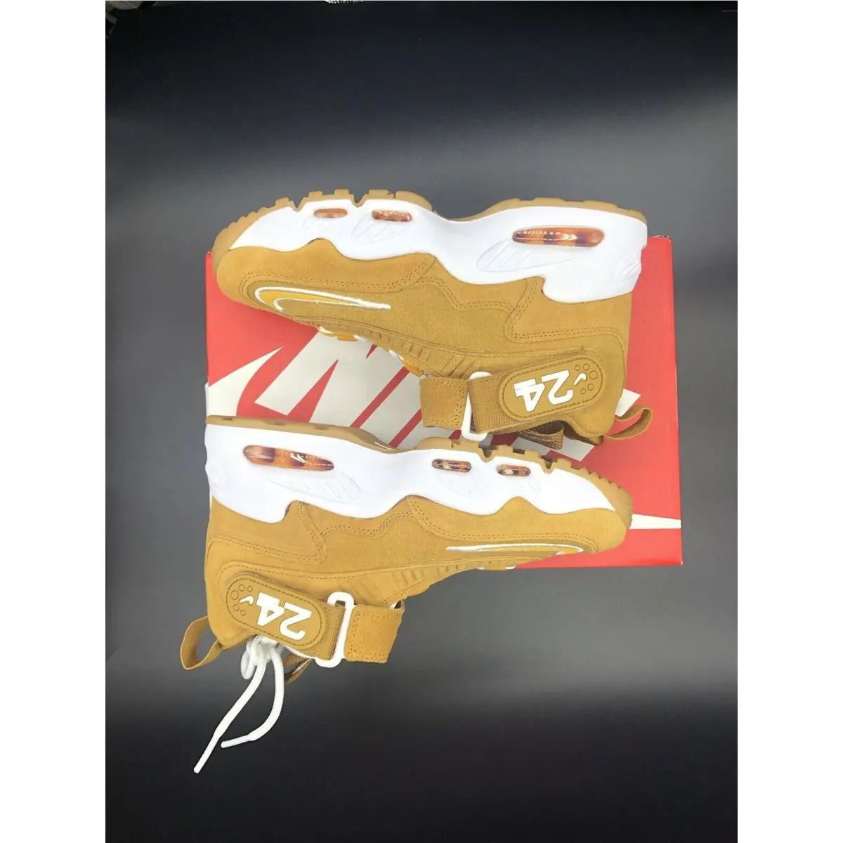 Nike shoes - Nike Air Griffey Max - Air Griffey Max - DO6685-700 - Brown 1